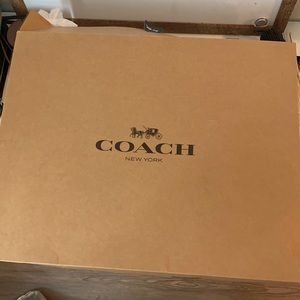 BRAND NEW COACH PURSE